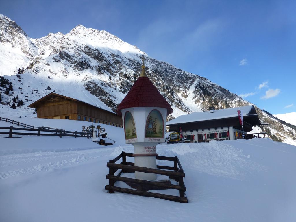 Hotel Almhof Neustift im Stubaital Extérieur photo