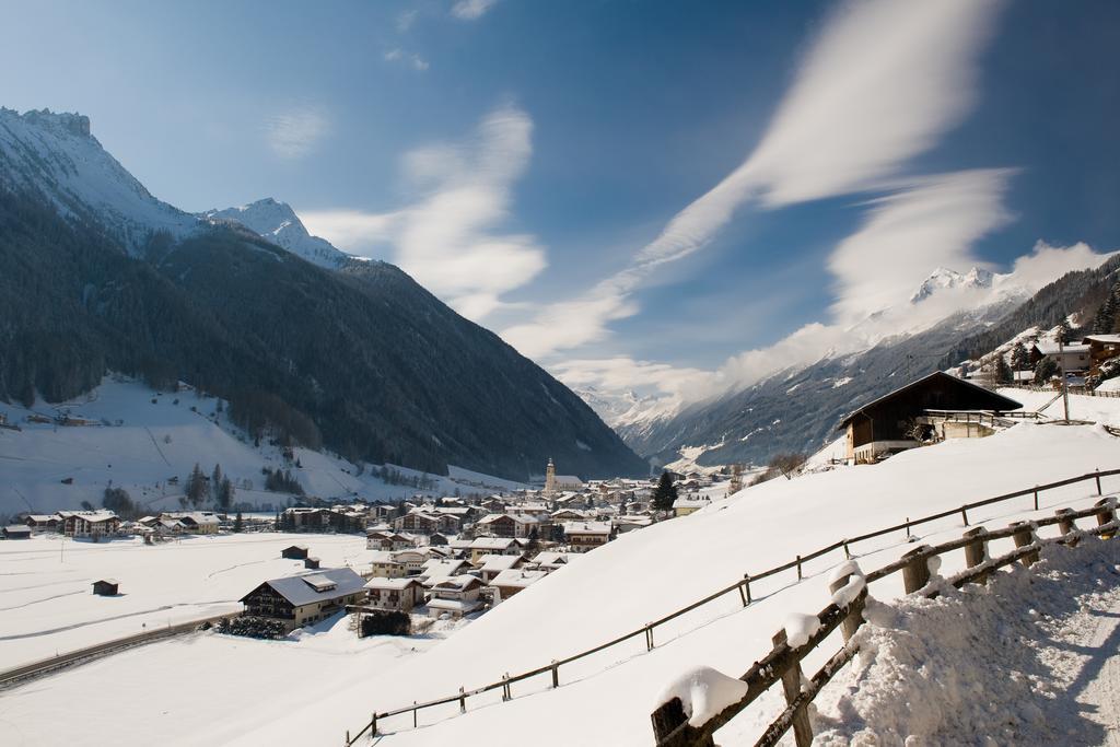 Hotel Almhof Neustift im Stubaital Extérieur photo
